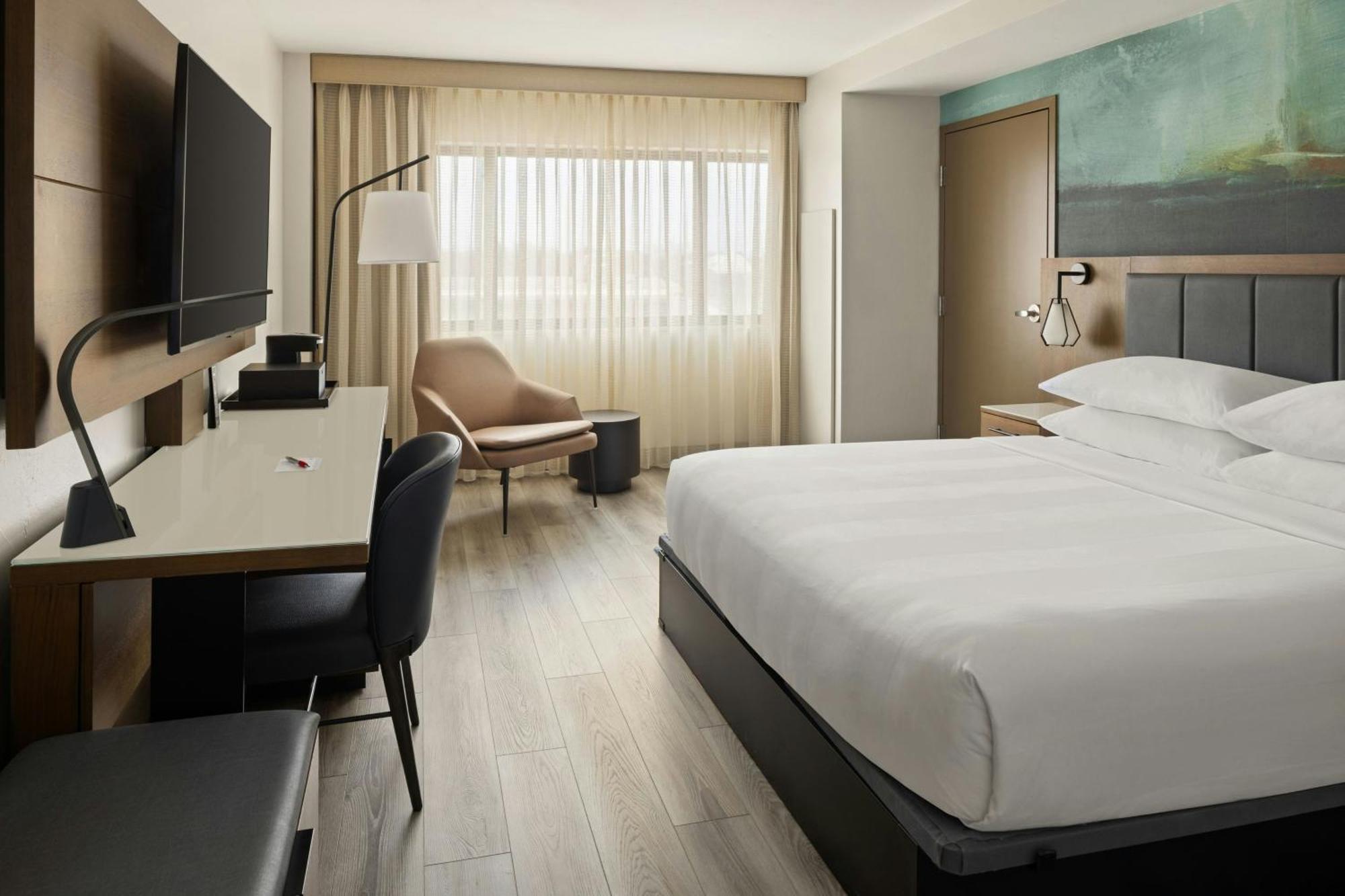 Oshkosh Marriott Waterfront Hotel & Convention Center Exterior foto