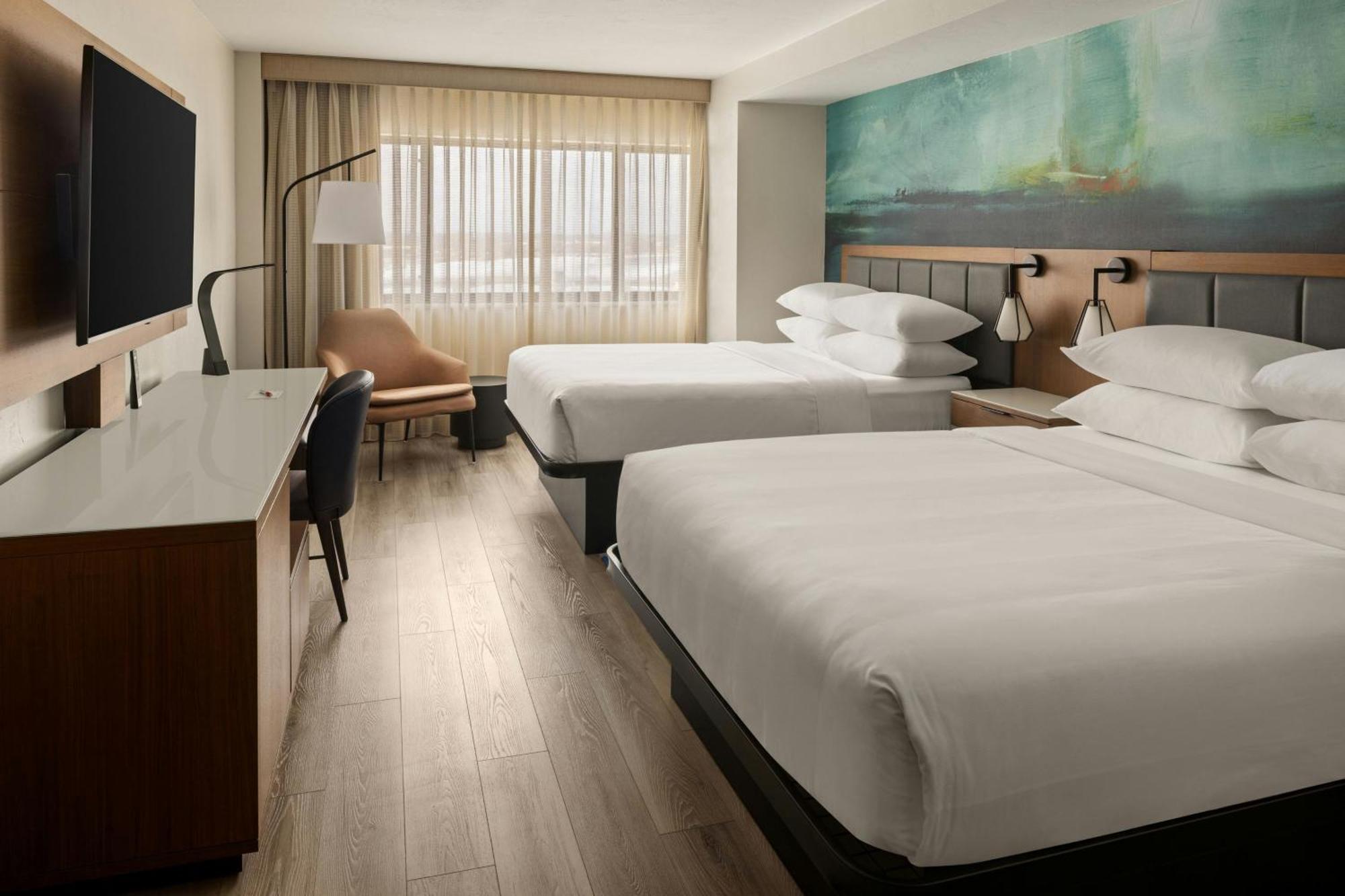 Oshkosh Marriott Waterfront Hotel & Convention Center Exterior foto